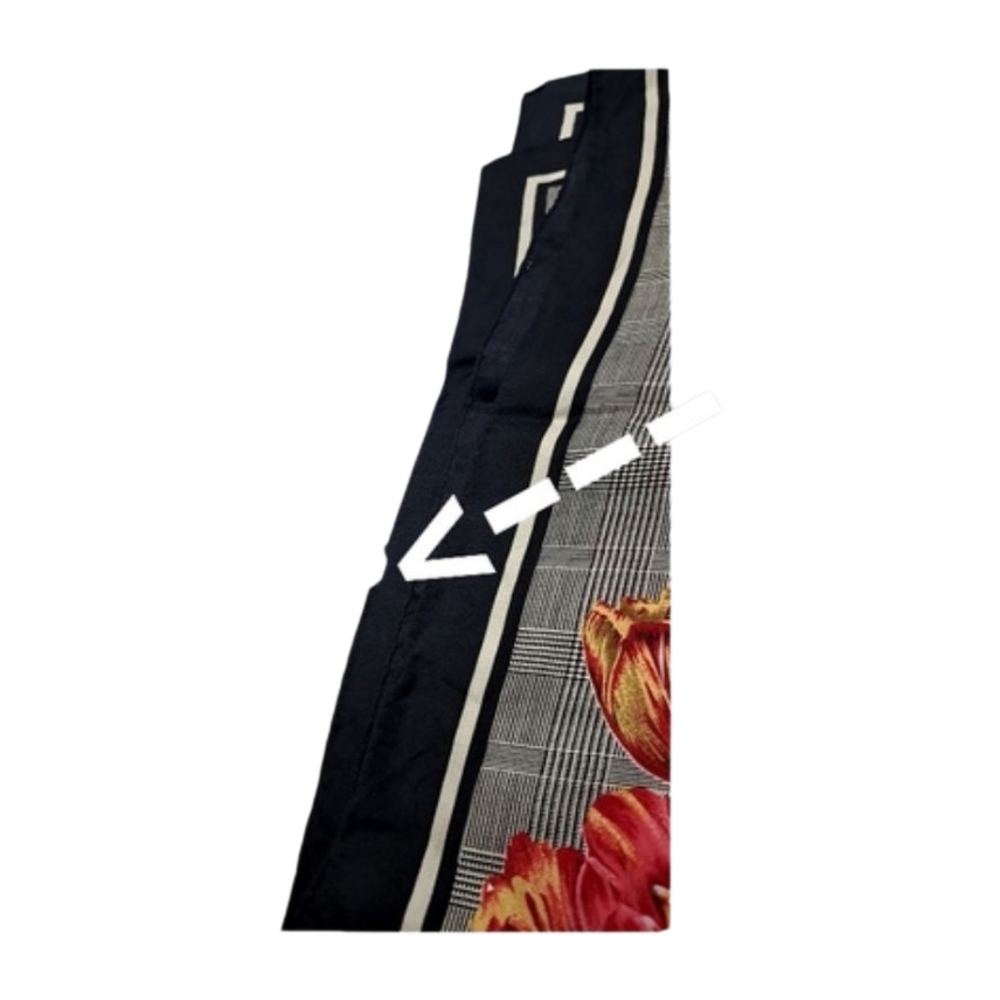 PERRY ELLIS ~ Scarf with Colorful Flowers Design - Picture 5 of 7
